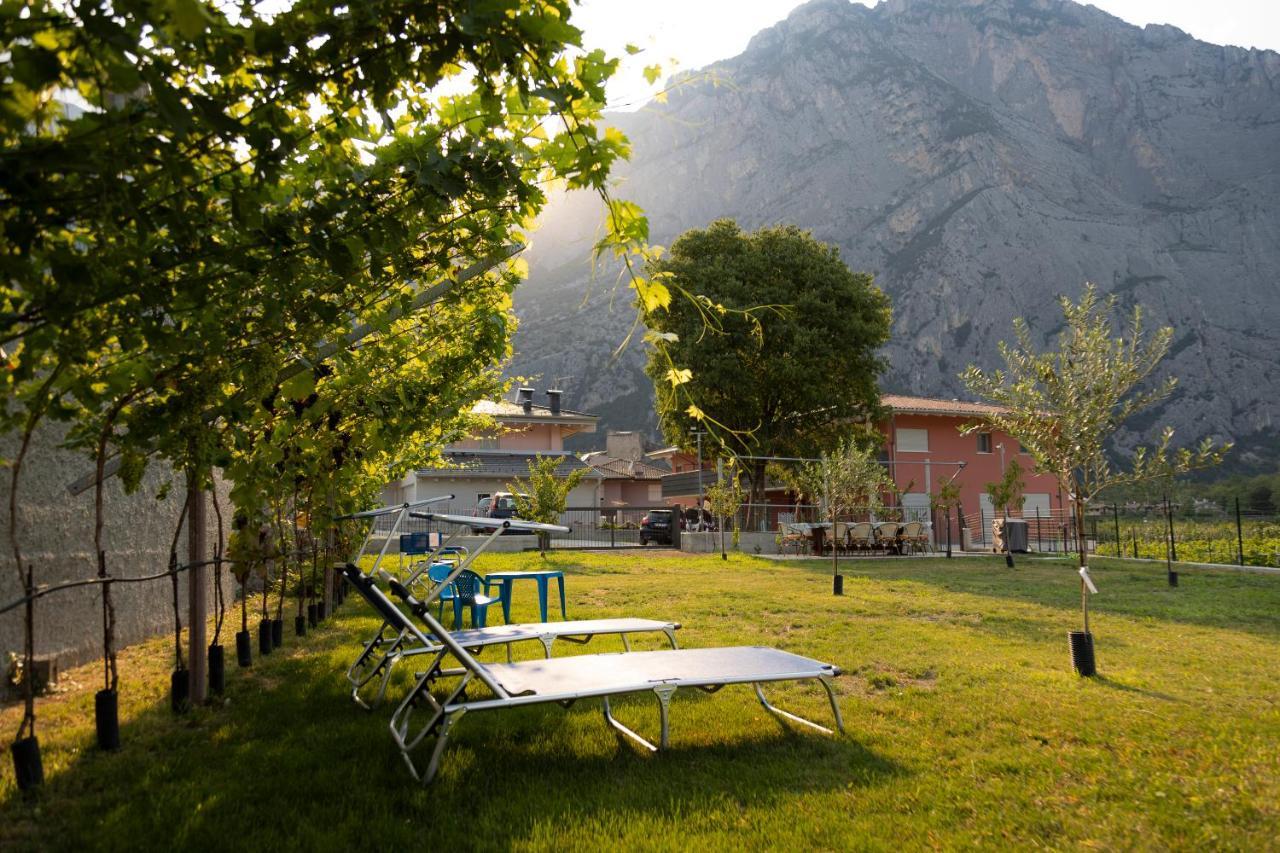 Holiday Apartments Giulia - Green Pietramurata Eksteriør billede